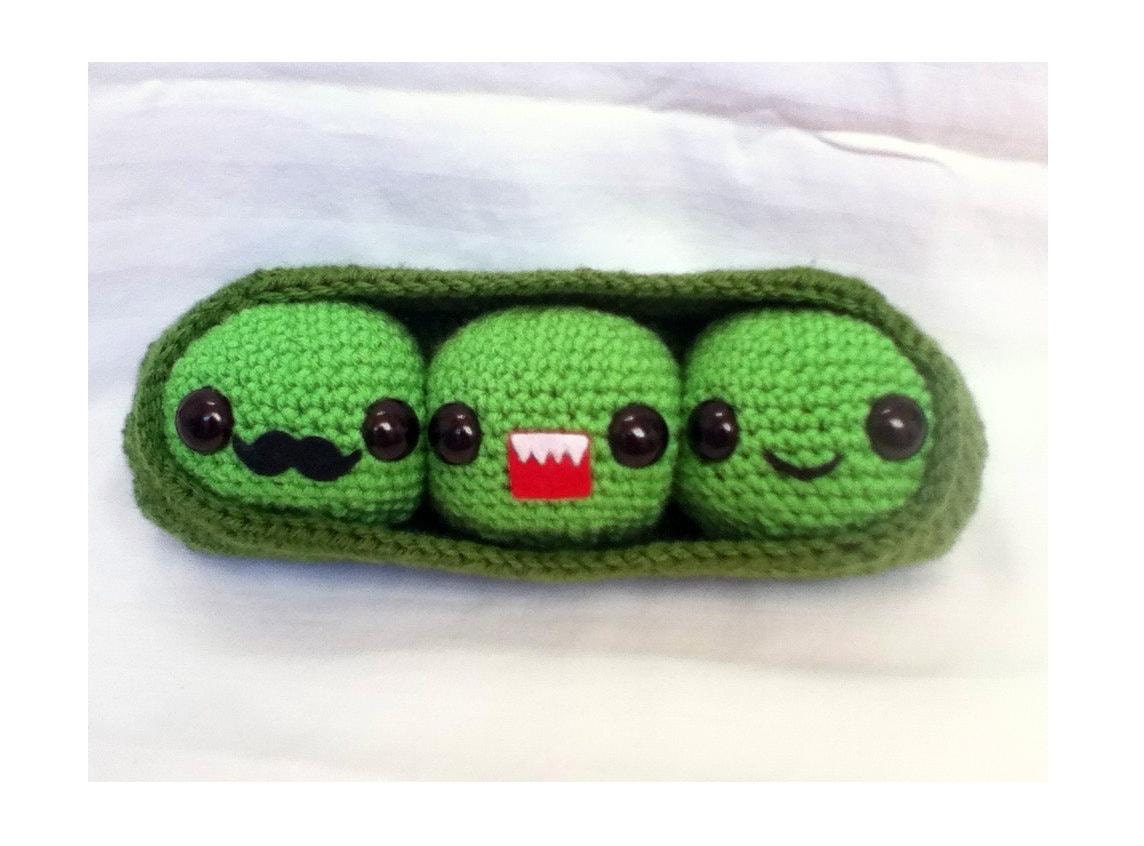 Cute Amigurumi Peas In A Pod