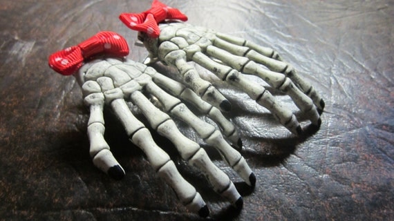 Cute Skeleton Hand hair clips
