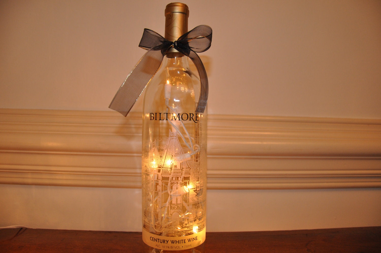 North Carolina Lighted Glass Wine Bottle Lamp/Night Light