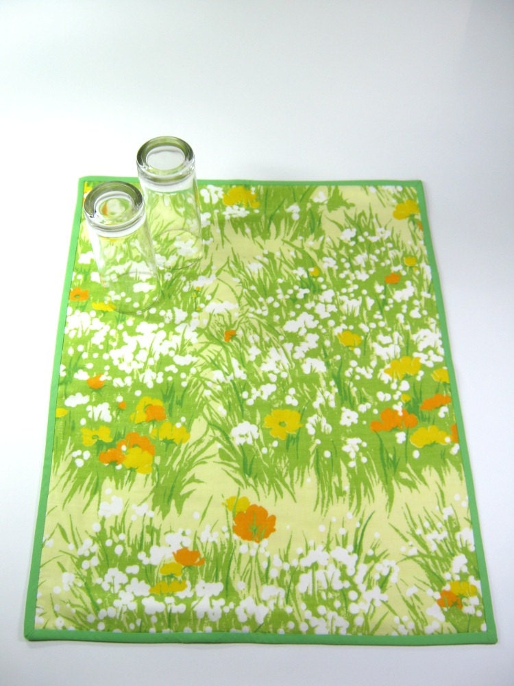 Cotton dish drying mat Vintage upcycled kitchen cloth Green yellow meadow Drainboard replacement