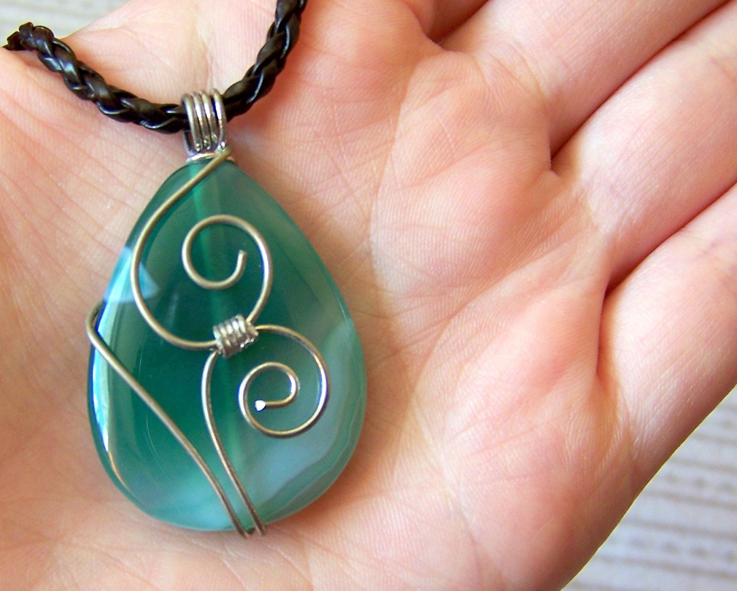 Sale - Wire Wrapped  Green Onyx Agate Pendant - Necklace - Wire work - Art Jewelry - Agate Necklace