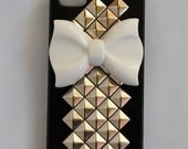 White Bow With Pyramid Studded Iphone 5 Hard Case In Mint Green/Mint Pink/Pink/White/Black