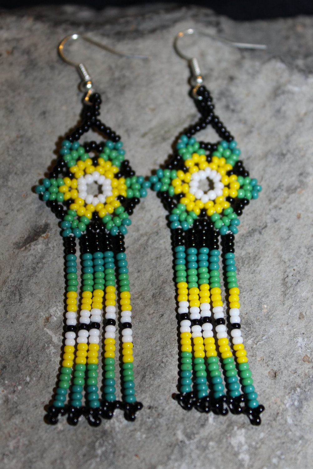 Huichol Peyote Beaded Earrings Q