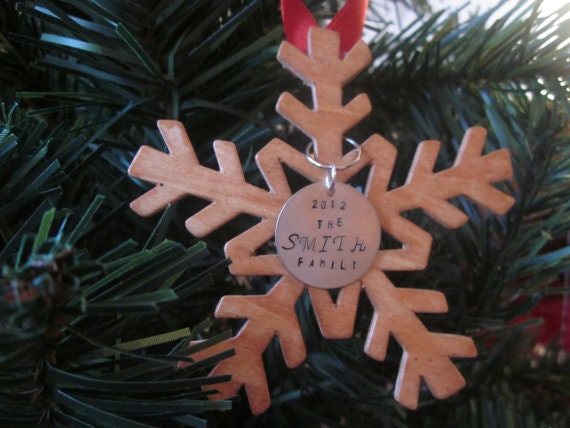 Personalized Family name Christmas ornament Snowflake tree decoration custom made with your last name and date