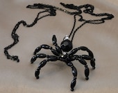 Handmade Glass Bead Black Spider Necklace Halloween or Christmas Decoration Ornament Jewelry Art Suncatcher Gothic Accessories Tarantula