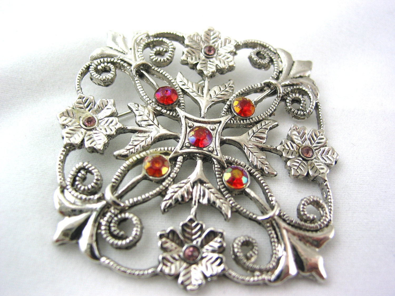 Vintage Red and Silver decorative Brooch