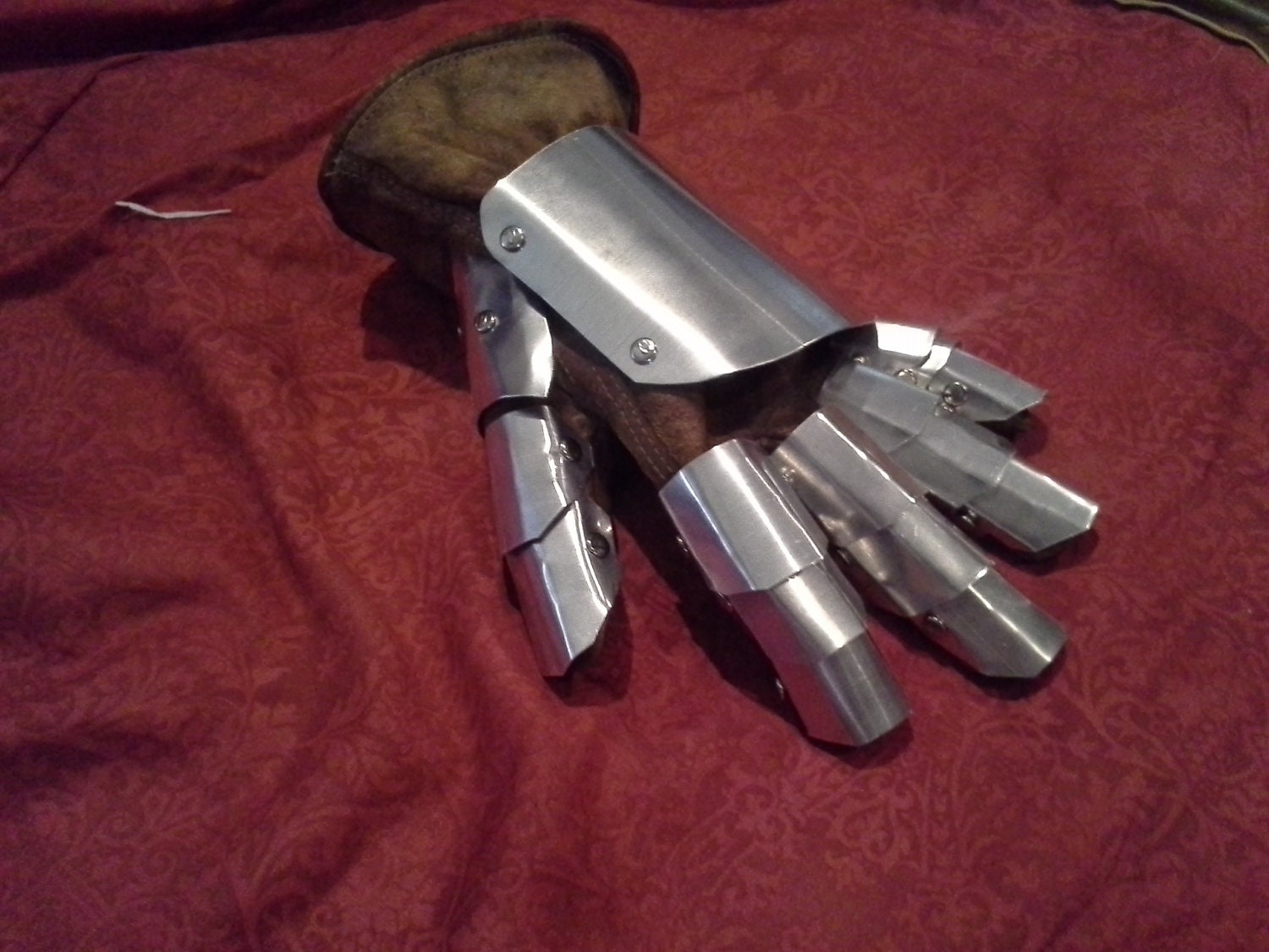 Metal Gauntlet