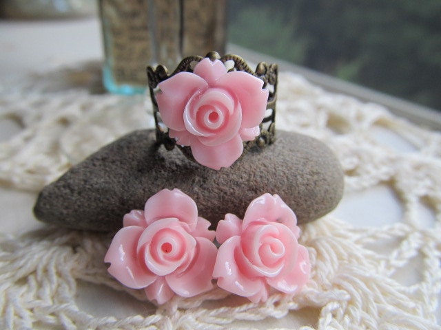 Pink Rose Ring & Earrings Set