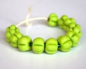 13 Earthy Green Pumpkins Lampwork Beads - jimenastreasures
