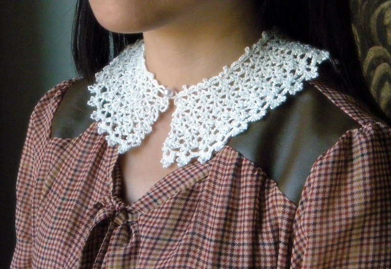 Pearl White Crochet Lace Round Collar