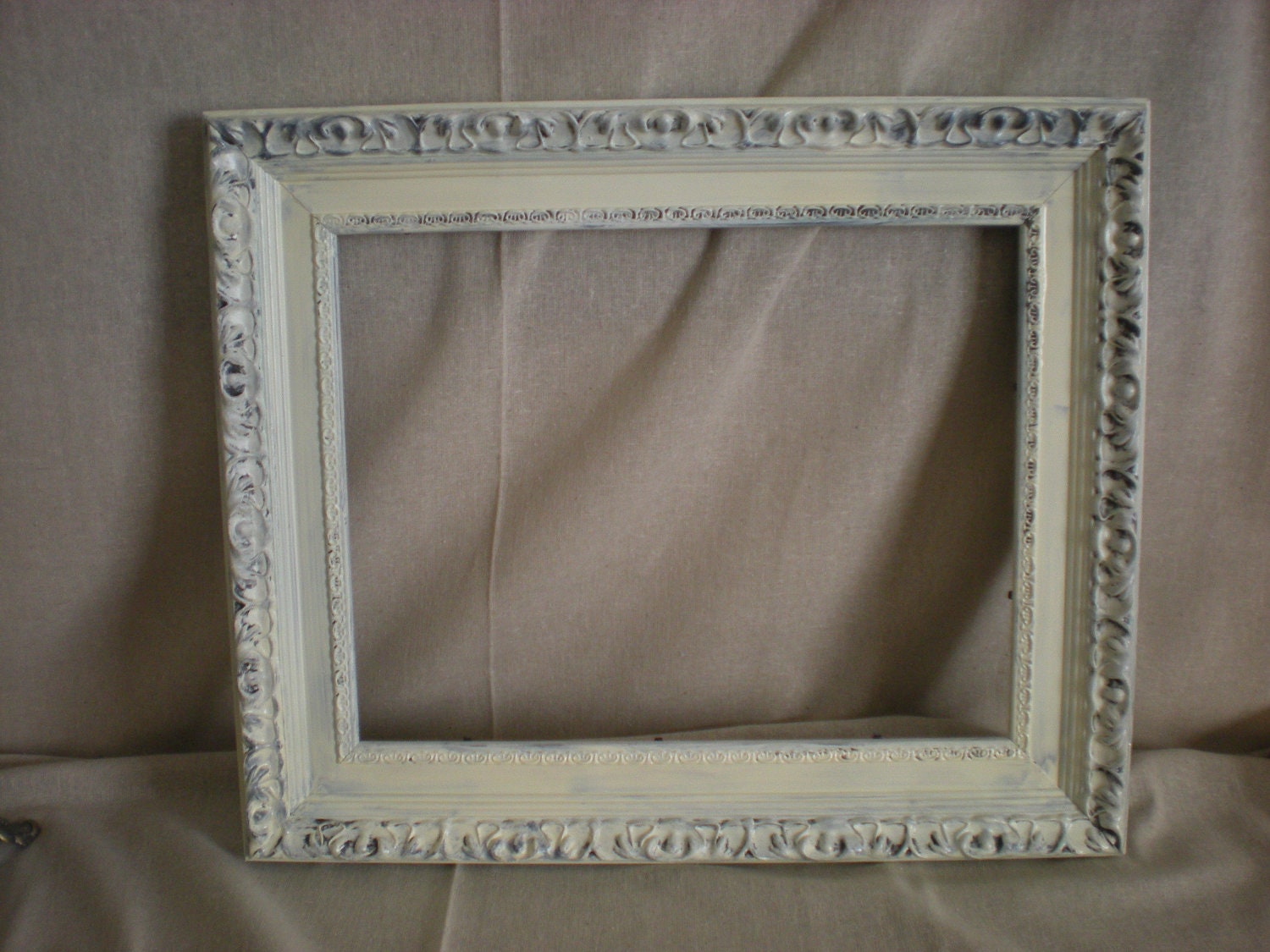 11x14 Ivory Ornate Picture Frame/ Vintage/ Wedding/ Shabby Chic/ Wall Decor/ Hollywood Regency/ Photograph /Picture Grouping