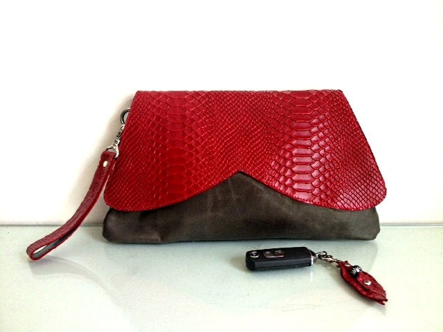 Women leather clutch, purse,wristlet, wallet, red & grey color - KishaDesigns