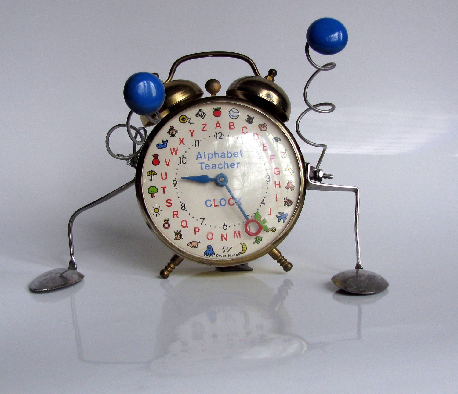 REPURPOSED REUSED Robot SCULPTURE  - "Clockworker"  -  Green Second life