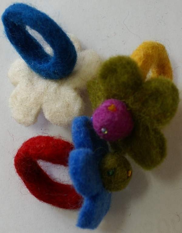 MAGIC FELT RINGS colour variations 40mm