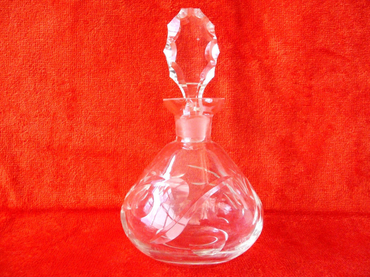 Perfume Bottle - Vintage Hammered Glass