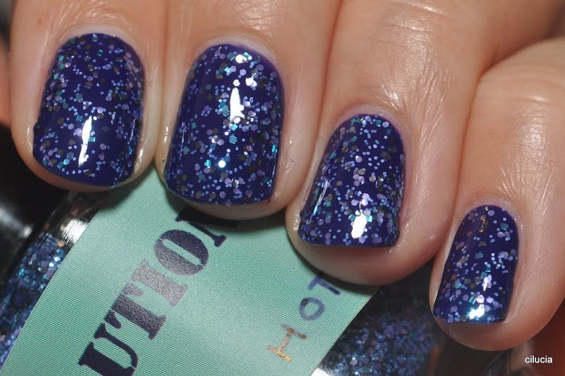 Polish Revolution The Sea Was Boiling Hot Nail Lacquer