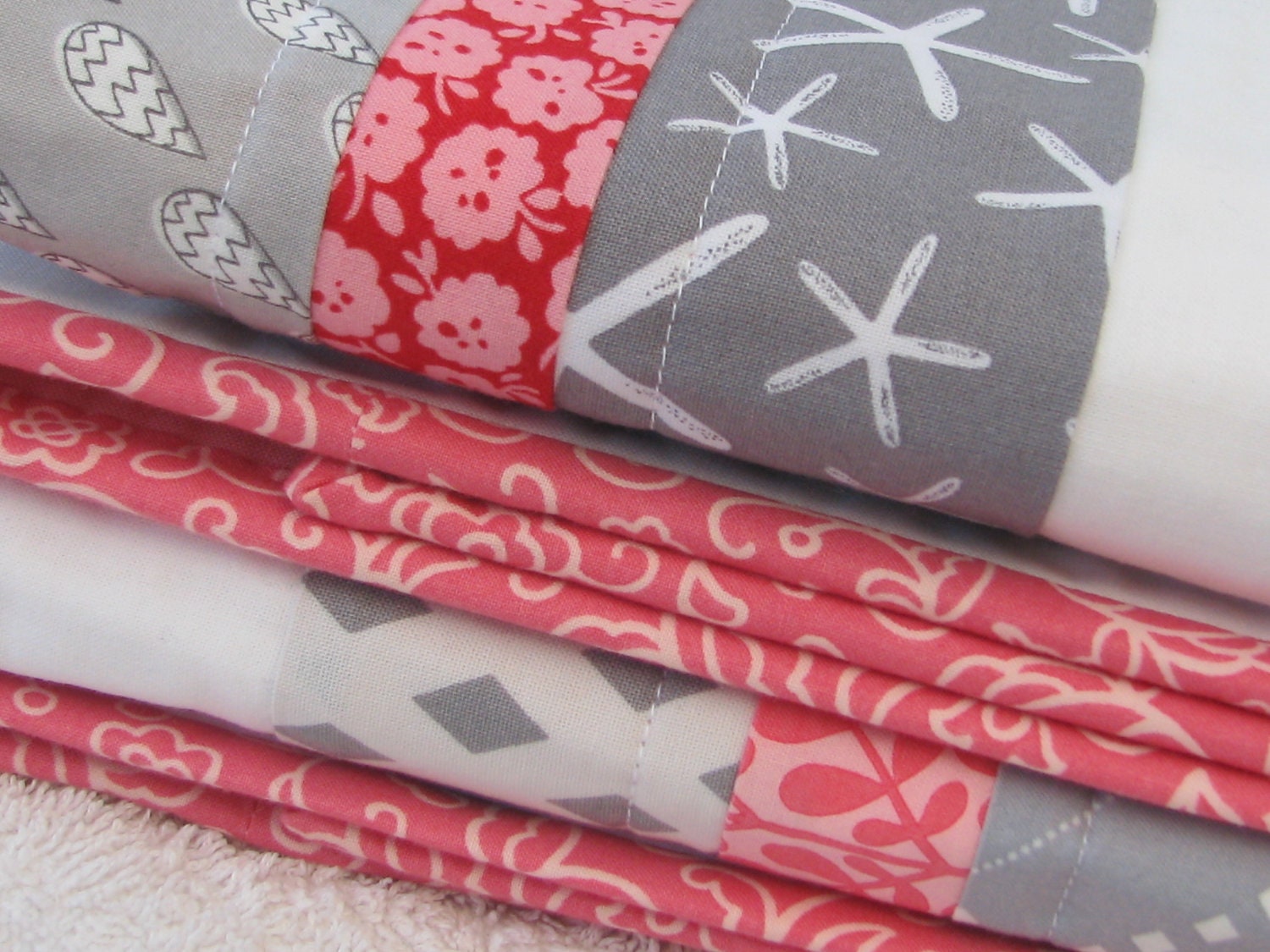 quilt cot crib baby nursery girl handmade grey pink white modern decor patchwork