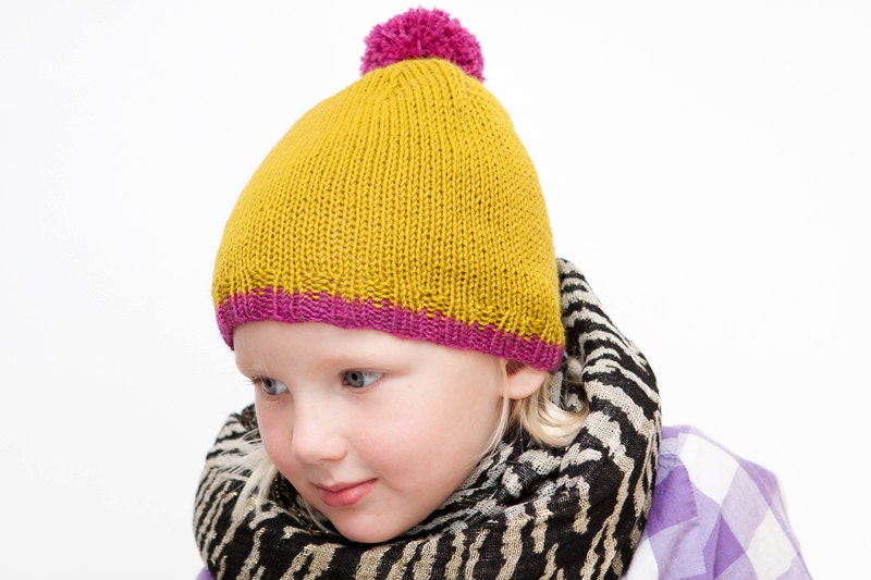 Children beanie pom pom hat Spring hat Size 2/4 years