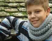 Unisex Hand Knit Cowl - Cozy Cowl Neckwarmer - Fall Winter Accessories - Christmas Gifts