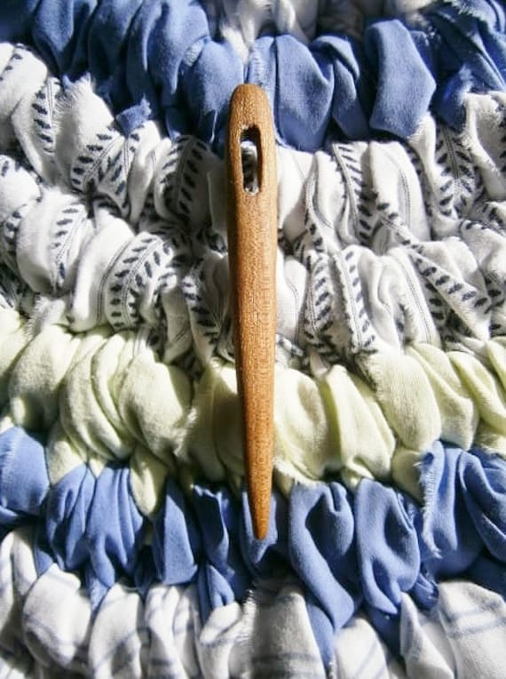 Toothbrush Needle Rag Rug Needle Rugmaking and by Wonderloops