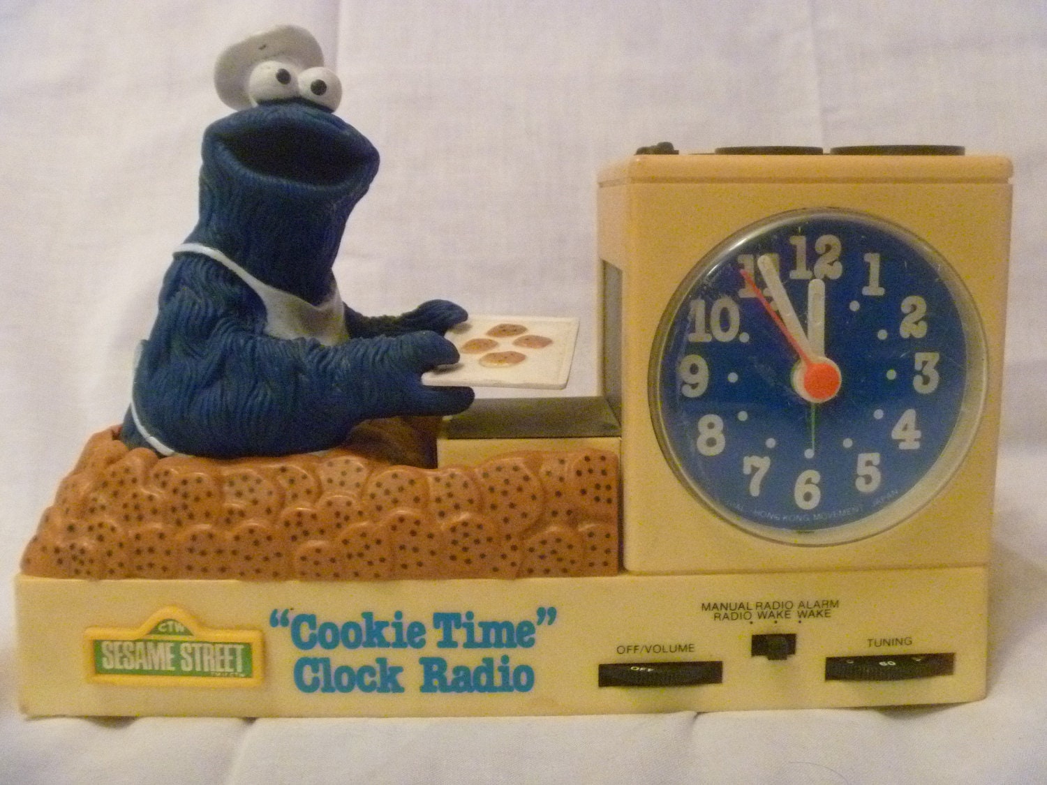 Cookie Monster Cookie Time Clock Radio Sesame Street by ZsaZsaTC