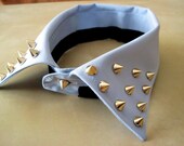 Gold spike studded rock collar