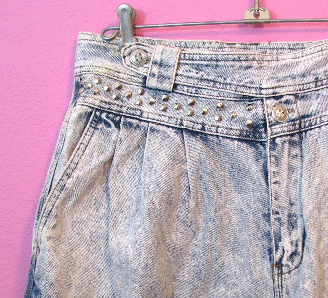 Acid Washed Silver Studded Cut Off Shorts - With Heart Shaped Back Pocket - Size Small / Medium