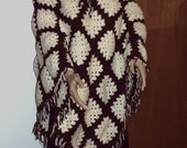 Granny Square Poncho / Vintage Crochet Afghan / Hippie Style/ Crocheted Wool Shawl / Fringed