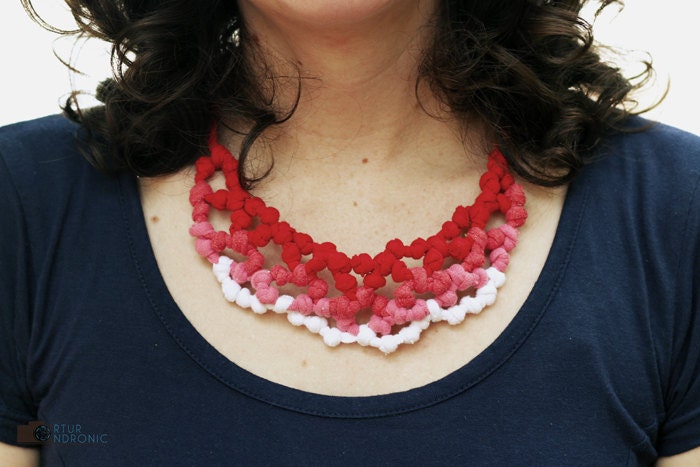 Red TeePearls Lace necklace