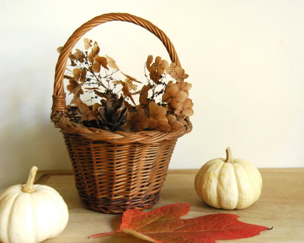 Vintage Willow Basket Poland Woven Basket Centerpiece