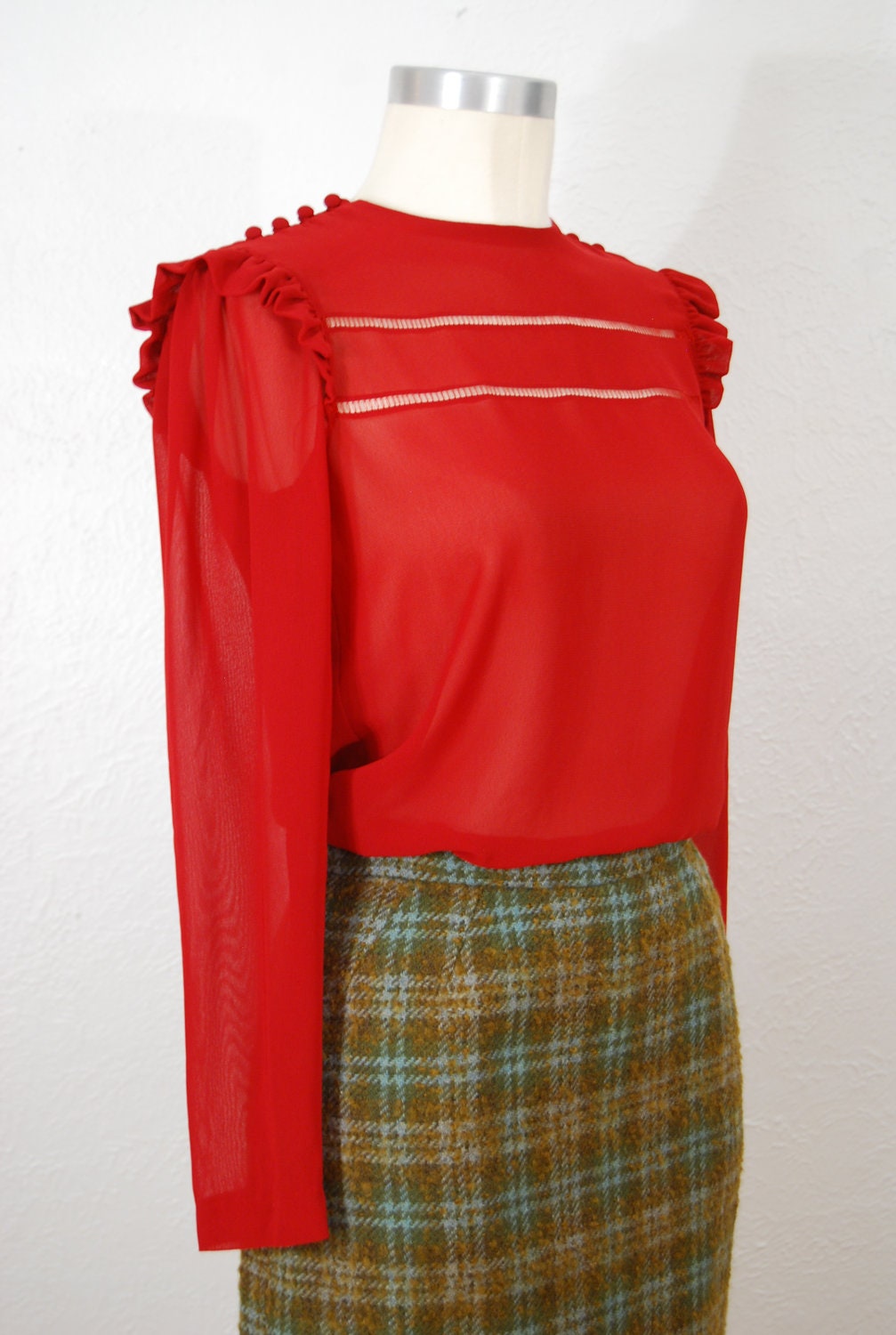 vintage 1970s / burgundy red / ruffle sleeve / sheer blouse / cutout / S-M