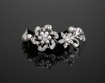 White Pearl Bridal Bracelet Swa...