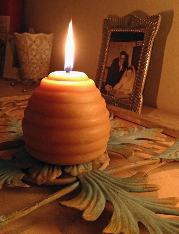 Beeswax Beehive Candle with Bees -- 3.25" x 3.25"