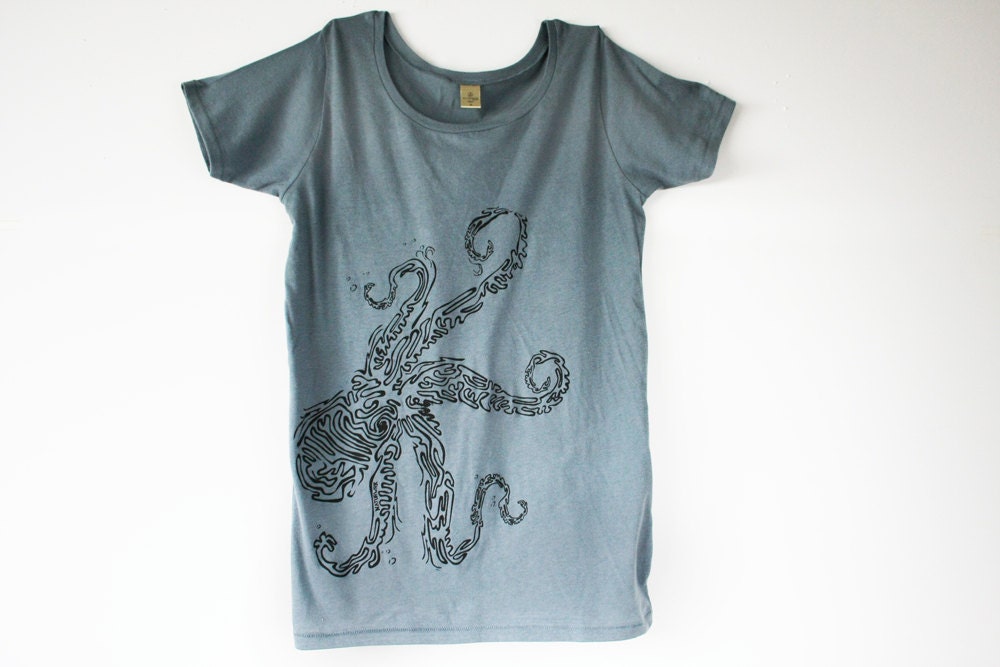 Womens Tops TShirt OCTOPUS - Beach Tee - Eco-Friendly Tee - Blue - Alternative Apparel - Small, Medium, LG , XL - Ocean - Nautical - art