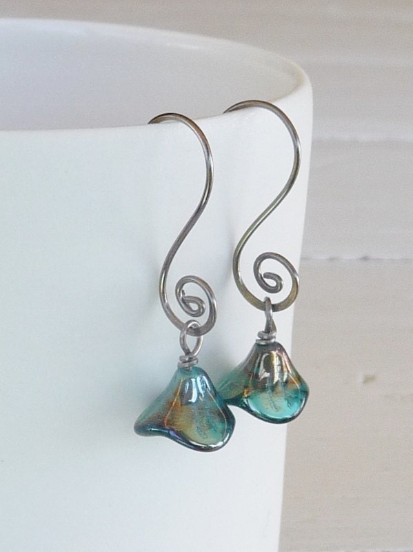 Teal Flowers Earrings on Swirly Niobium Ear Hooks Nickel Free Earrings for Sensitive Ears Hypoallergenic Earrings