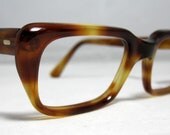 Vintage Eyeglasses. Mens Blond Tortoise Horn Rim Frames.