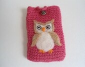 Iphone smartphone case wool  felted with needle felt owl