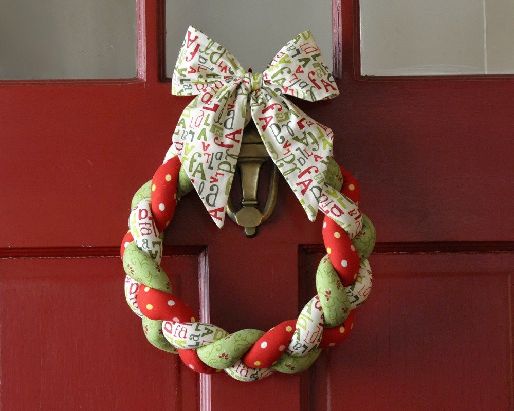 Christmas Wreath Braided Fabric-Fa La La Bow - HolidaySpiritsDecor
