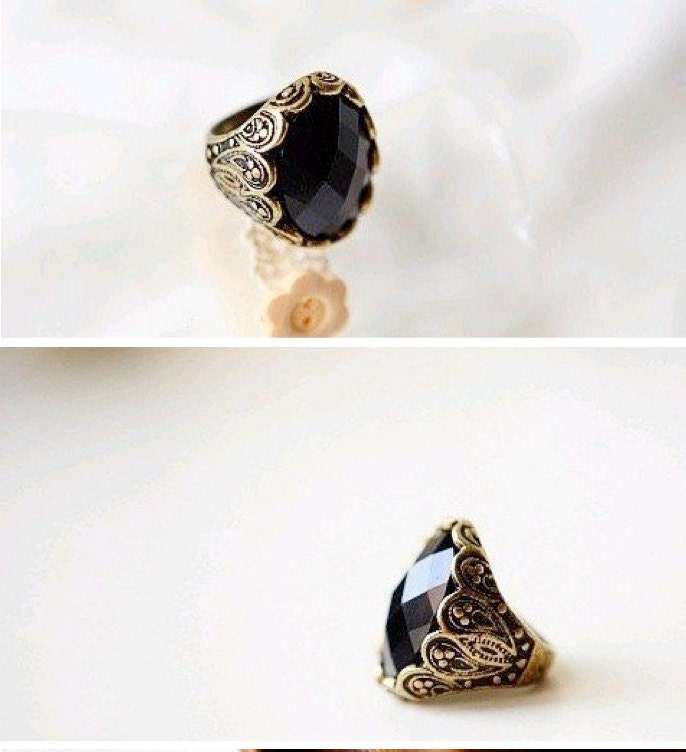 Carved Black Vintage Inspired Ring