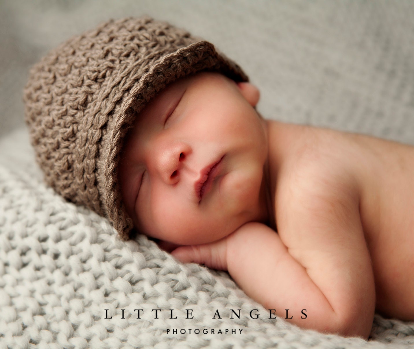 Brown-Eyed Boy Newsboy Crochet Hat Pattern (464)