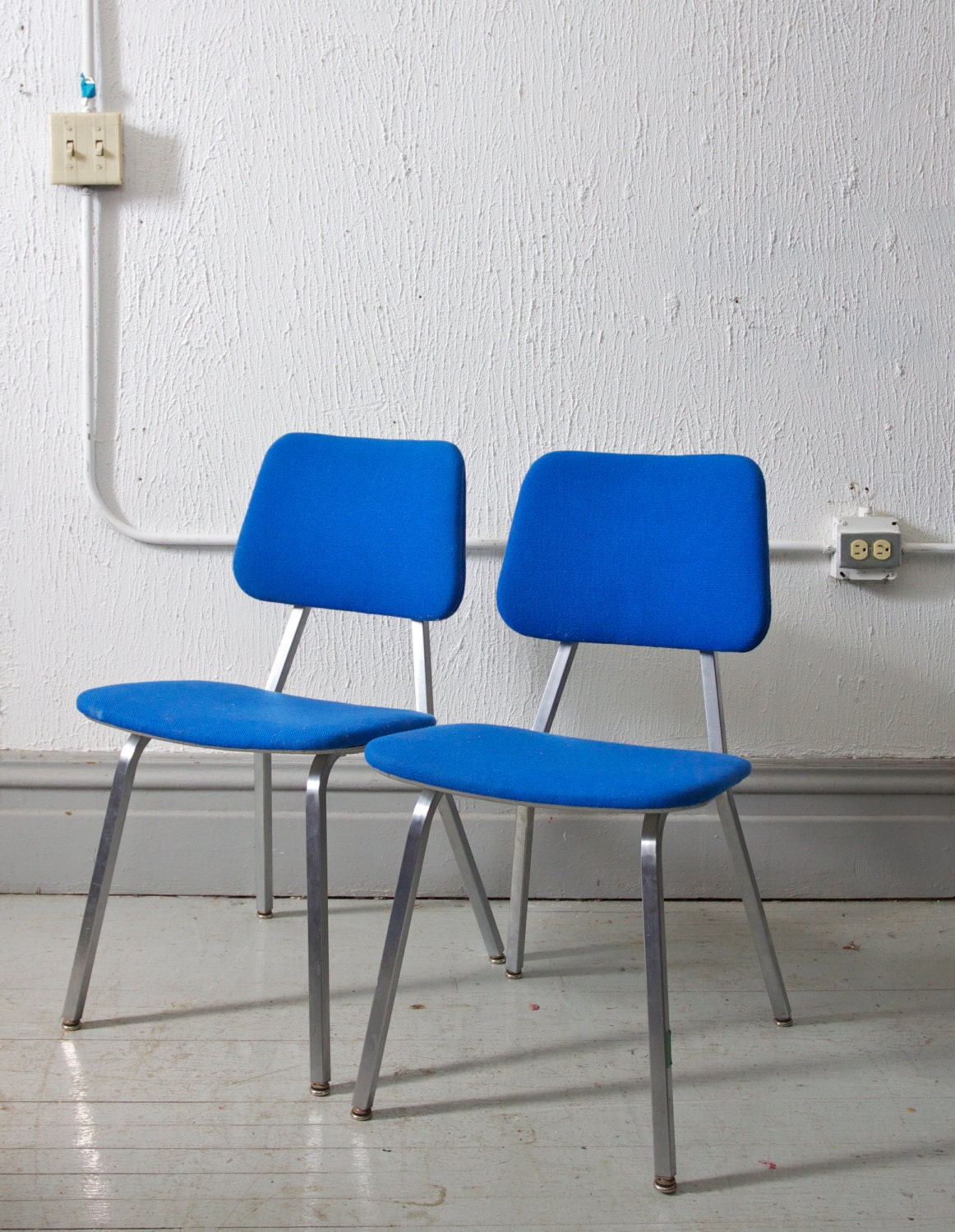 Pair of Mid Century Modern Eames Era Industrial School / Office Chairs in Bright Blue Felt - 60s 70s Retro