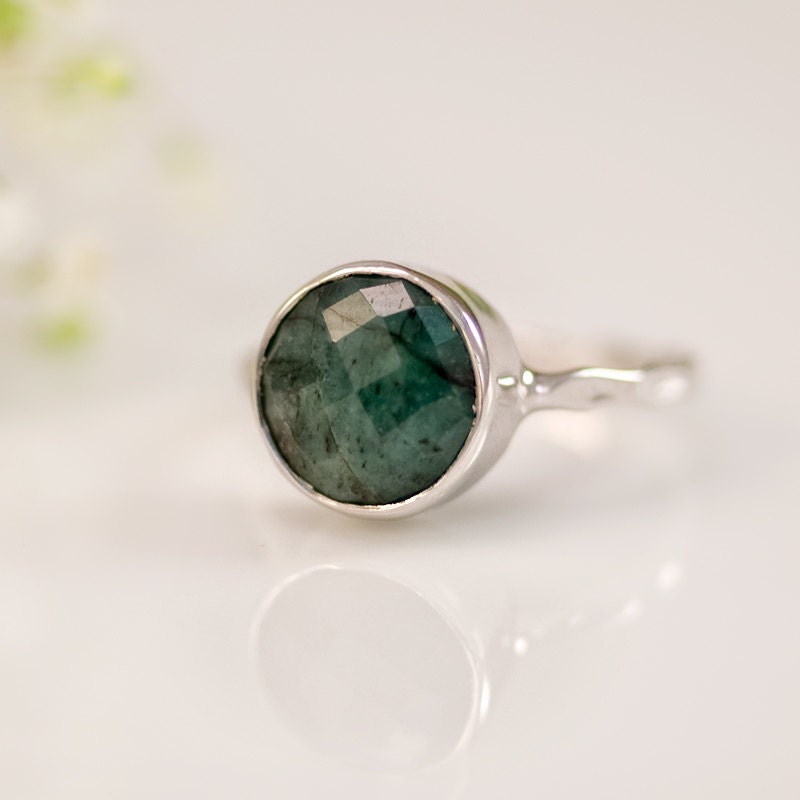 Raw Emerald Ring - Gemstone Ring - Silver Ring - Bezel Ring - May Birthstone Ring - Mother's Day Gift