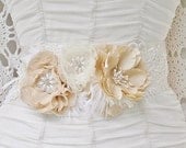 Bridal Sash, Ivory Bridal Sash, Ivory Floral Bridal Belt, Wedding Sash, Pearl Bridal Sash, Lace Bridal Sash, Custom