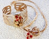 Vintage Jewelry Set, Choker Necklace, Wide Hinged Cuff Bracelet, Red Rhinestone Flower Bouquet, Gold, 1930s Art Deco Holiday Jewelry
