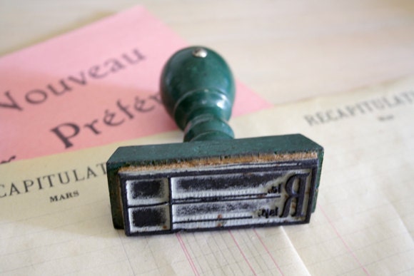 OFFICE STAMP // Vintage Italian Rubber Stamps // "RECEIVED"