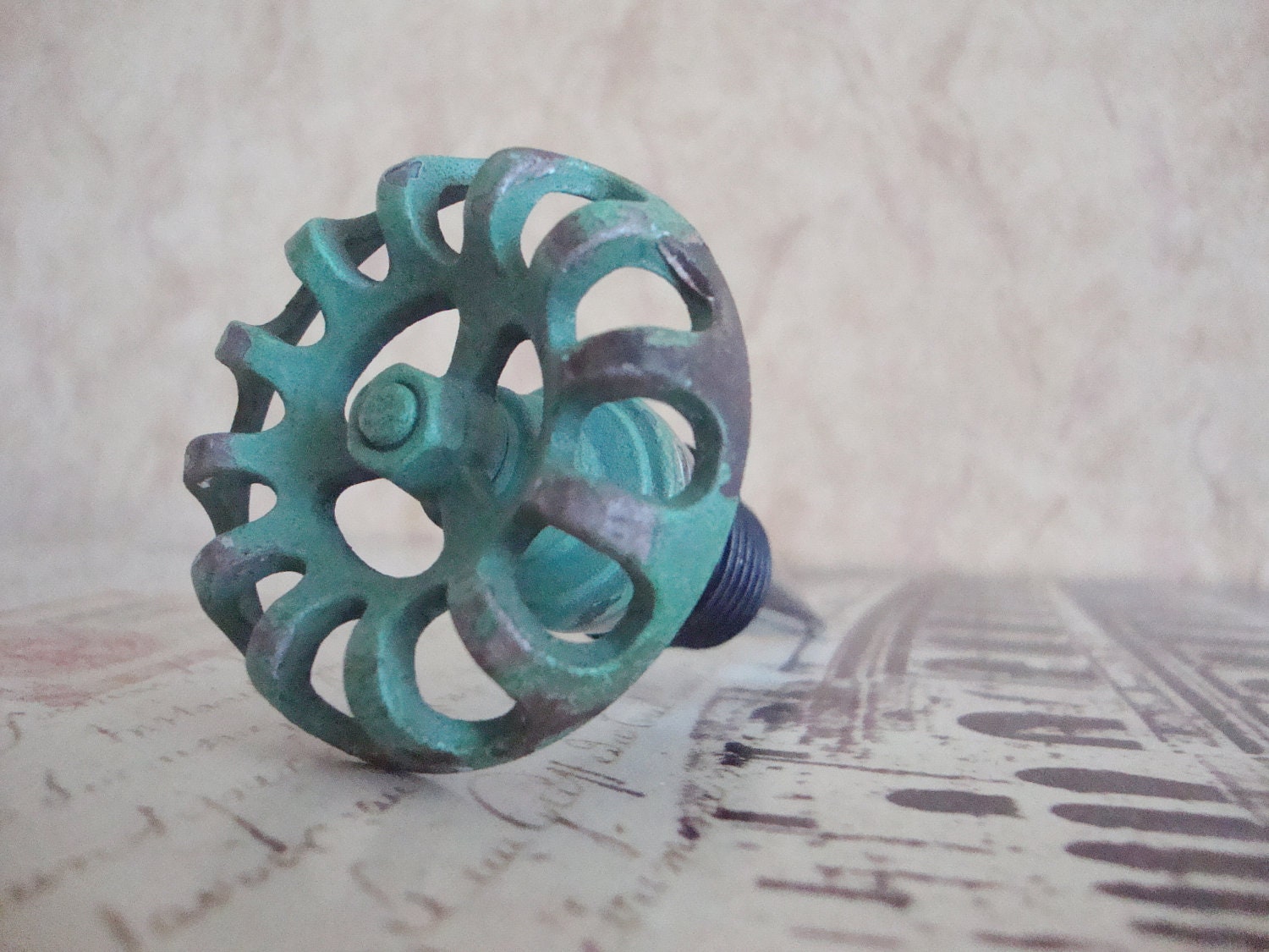 Wine Bottle Stopper - Distressed Turquoise Valve Wine Stopper