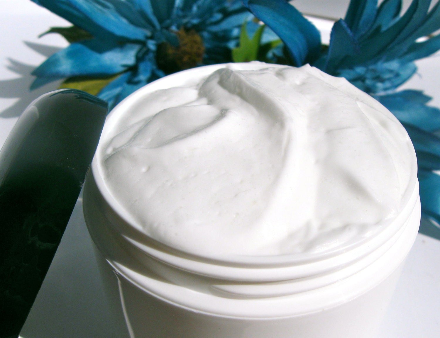 Natrual Body Butter Lotion With Shea Butter, Sweet Almond Oil, Avocado Oil, and Coconut Oil - Choose Your Scent  4oz Jar