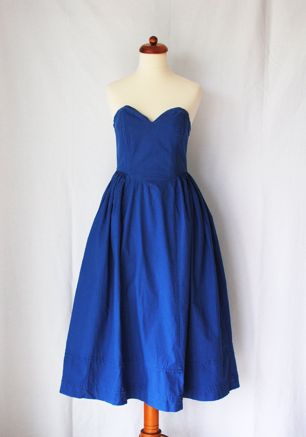 Blue Strapless Dress // Sweetheart neckline // Full skirt  // Medium // Vintage Dress with pockets
