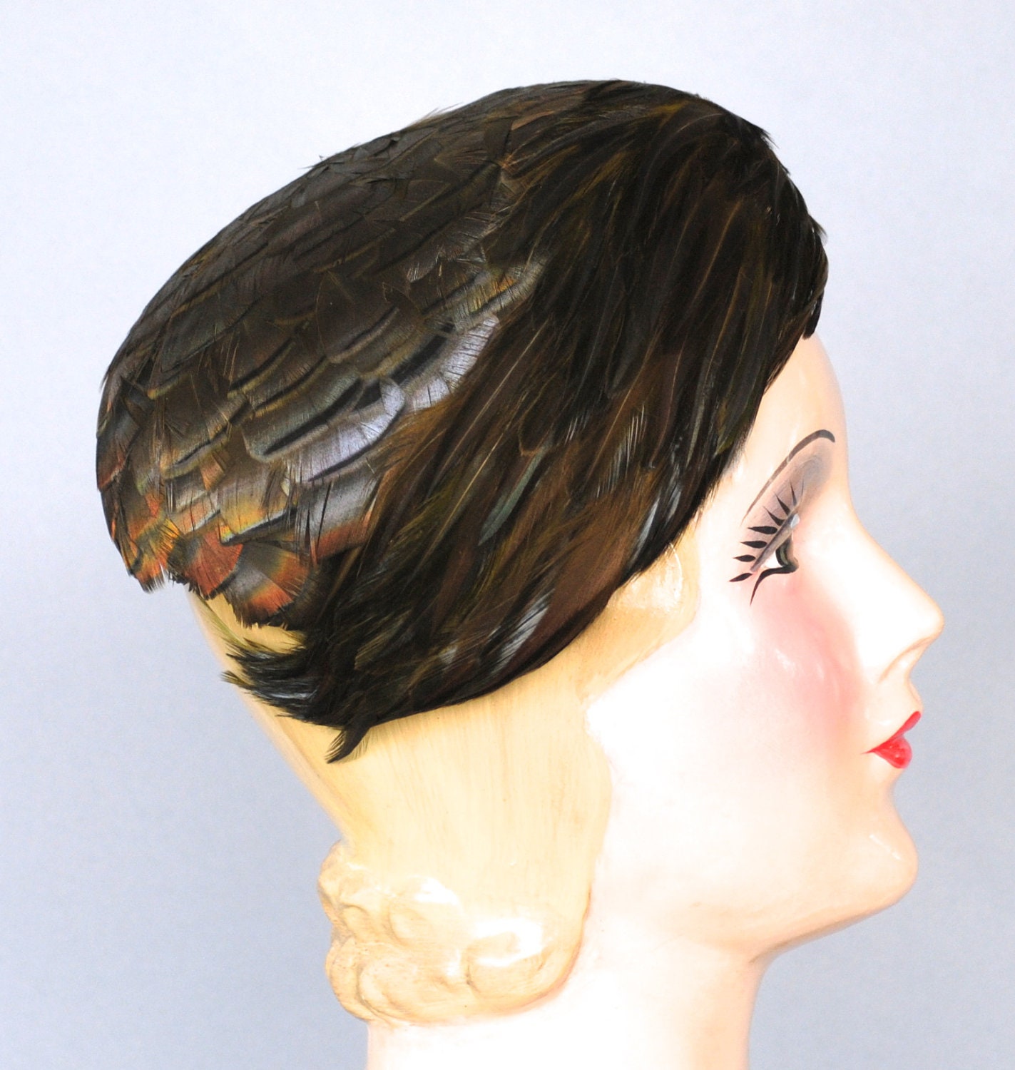 1930s+Hats+Women Vintage 1930's Women's Hat Feather Hat Green by MakowskyMillinery