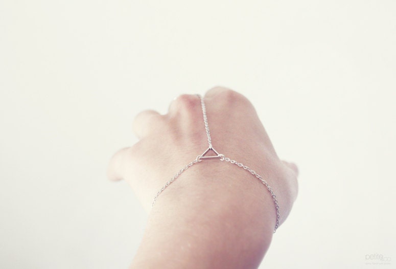 Triangle hand chain - delicate geometric jewelry